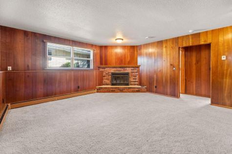 2807 Edgewood Drive N Fargo ND 58102