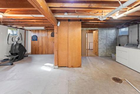 2807 Edgewood Drive N Fargo ND 58102