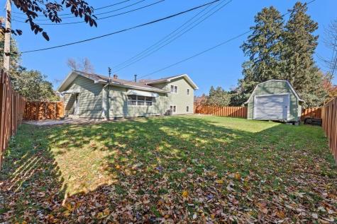 2807 Edgewood Drive N Fargo ND 58102