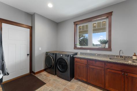 25188 Firefly Avenue Wyoming MN 55092