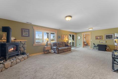 25188 Firefly Avenue Wyoming MN 55092