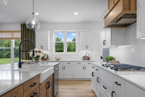 1860 Royal Boulevard N Lake Elmo MN 55042