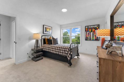 1860 Royal Boulevard N Lake Elmo MN 55042