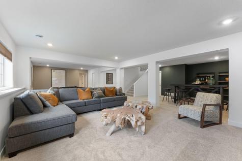 1860 Royal Boulevard N Lake Elmo MN 55042