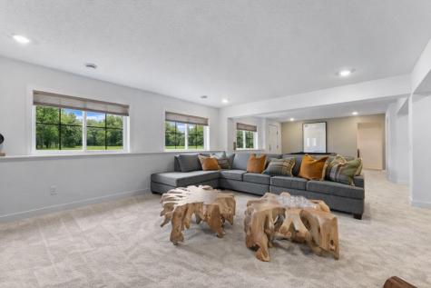 1860 Royal Boulevard N Lake Elmo MN 55042