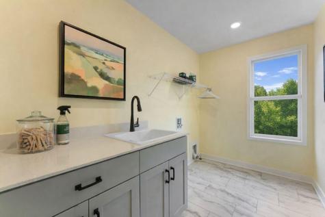 1860 Royal Boulevard N Lake Elmo MN 55042