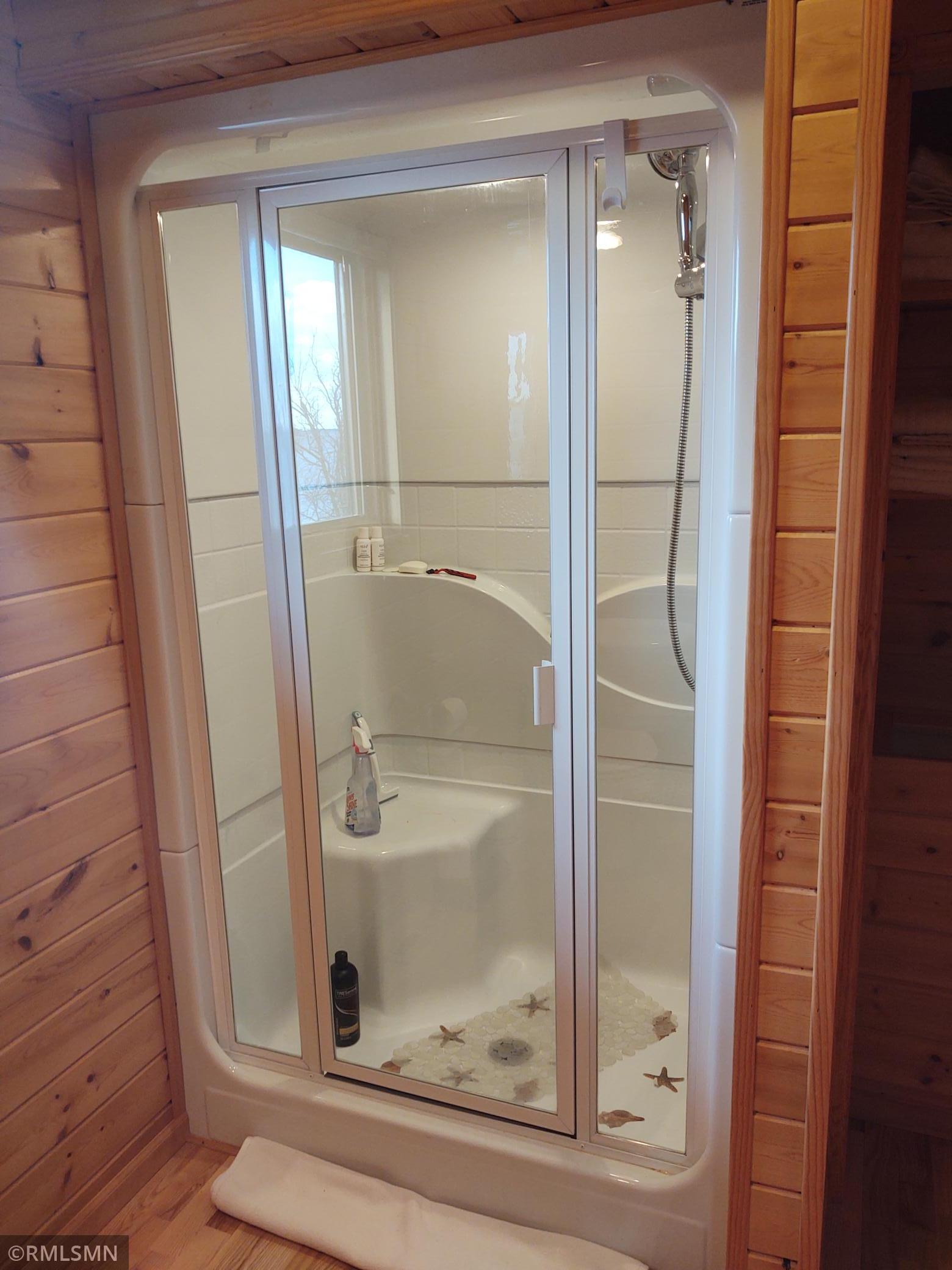 1526 Flag Island Angle Inlet MN 56711