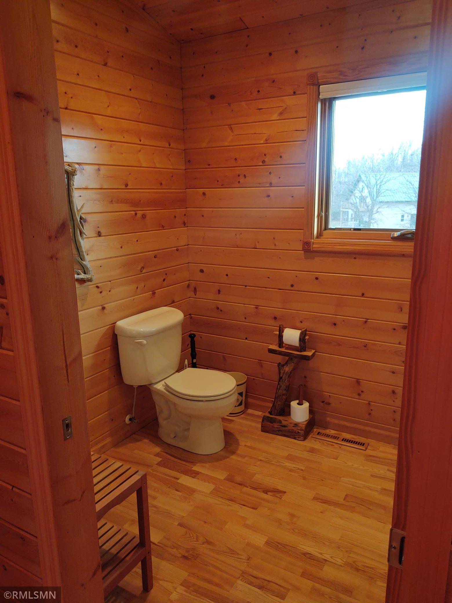 1526 Flag Island Angle Inlet MN 56711