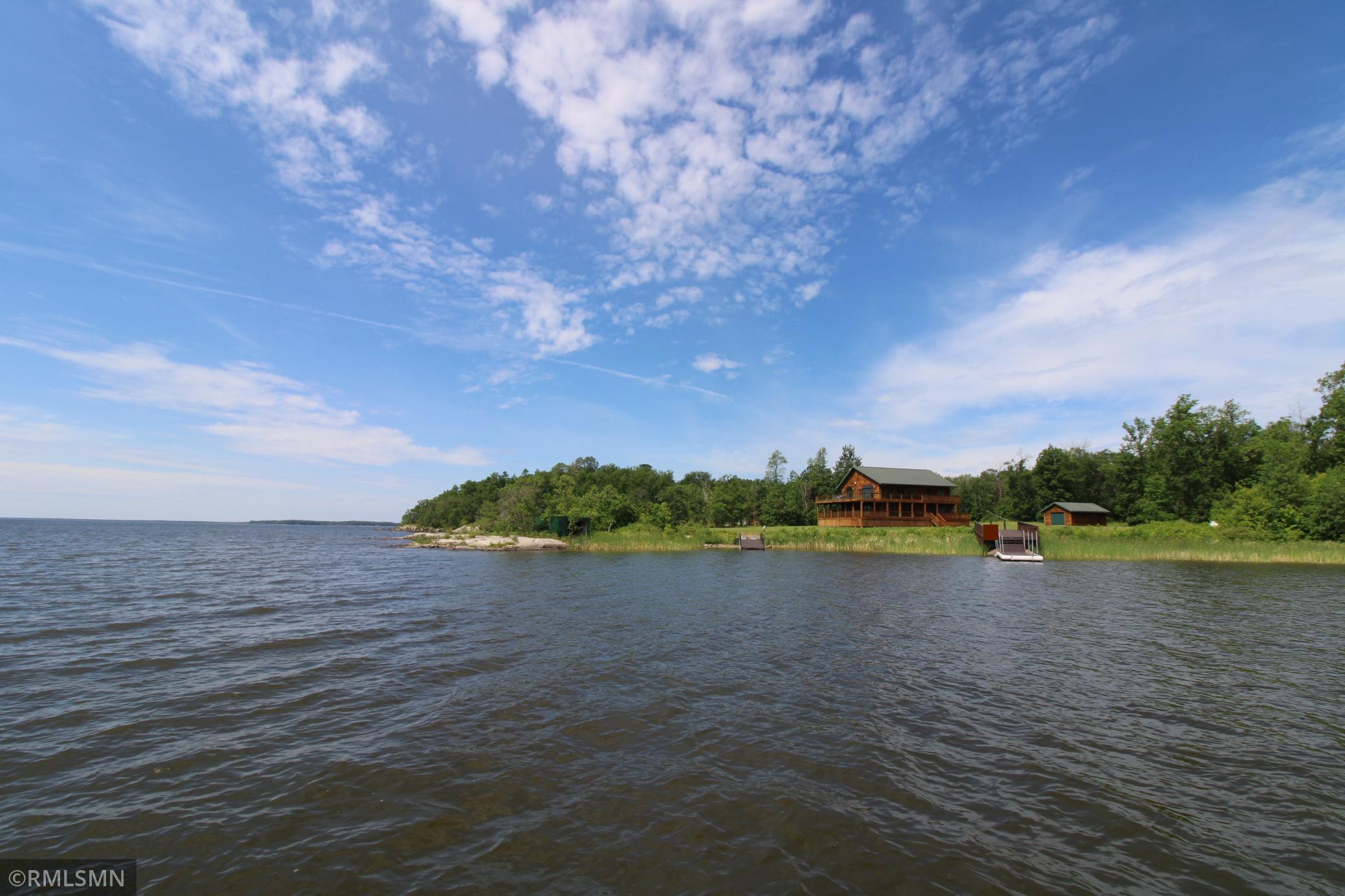 1526 Flag Island Angle Inlet MN 56711