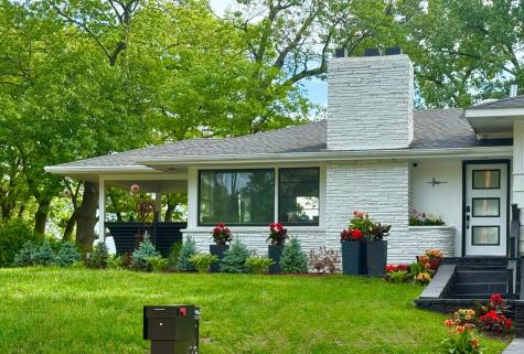 19860 Cottagewood Road Deephaven MN 55331