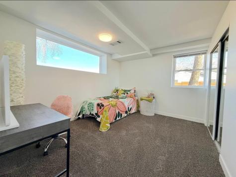 19860 Cottagewood Road Deephaven MN 55331