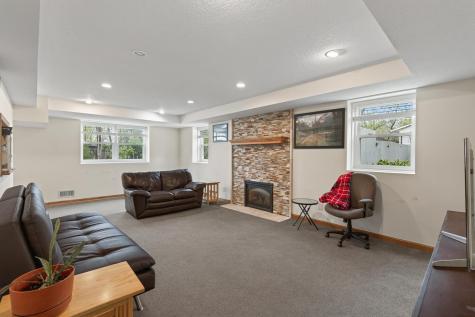 5525 Wedgewood Drive Excelsior MN 55331