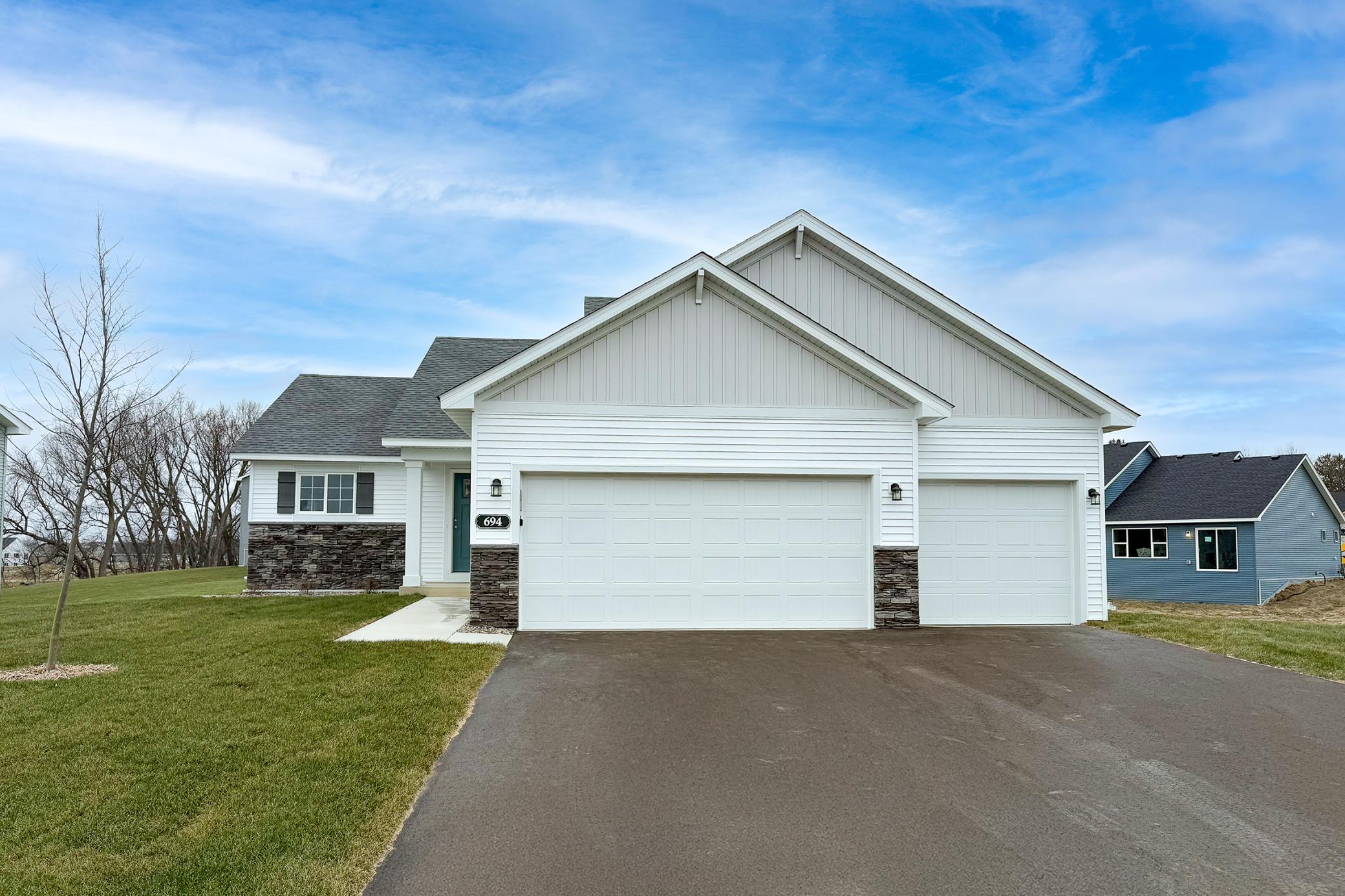 1401 Woods Road NE Isanti MN 55040