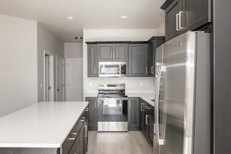 833 60th Avenue W West Fargo ND 58078