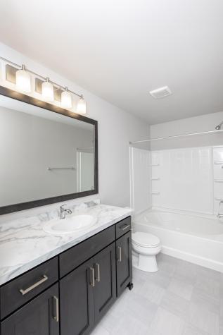 833 60th Avenue W West Fargo ND 58078