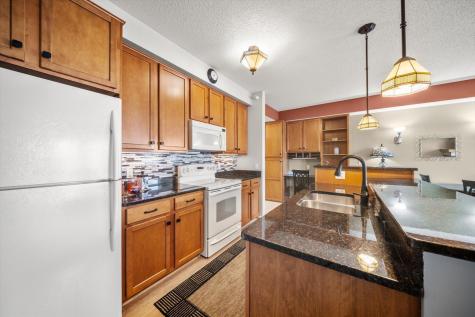 100 4th Avenue N South Saint Paul MN 55075