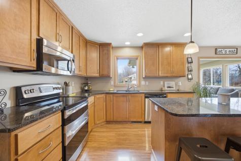 4054 S Rivershore Drive Moorhead MN 56560