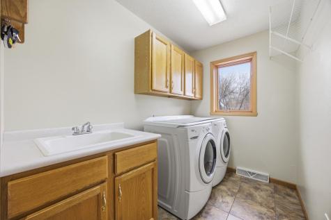 4054 S Rivershore Drive Moorhead MN 56560