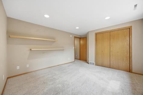 4054 S Rivershore Drive Moorhead MN 56560