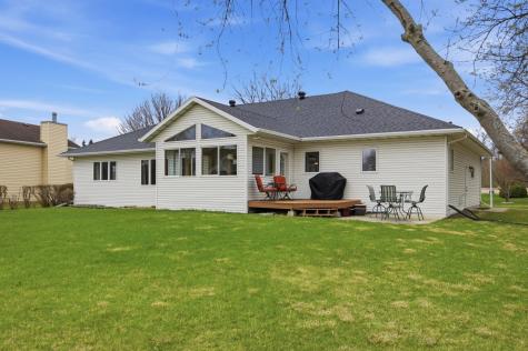 4054 S Rivershore Drive Moorhead MN 56560