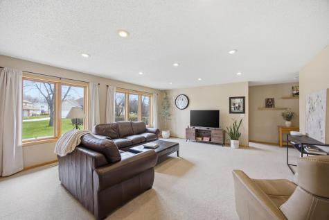 4054 S Rivershore Drive Moorhead MN 56560
