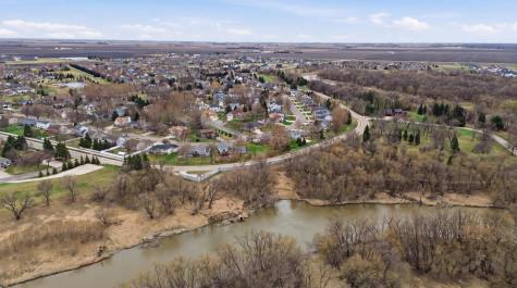 4054 S Rivershore Drive Moorhead MN 56560