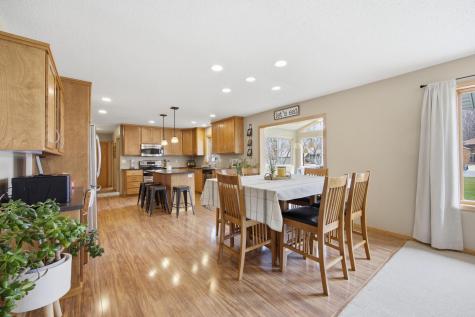 4054 S Rivershore Drive Moorhead MN 56560