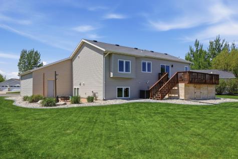 3124 11th Avenue S Moorhead MN 56560