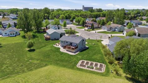 3124 11th Avenue S Moorhead MN 56560
