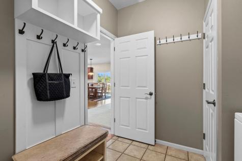 1828 Fescue Circle Shakopee MN 55379
