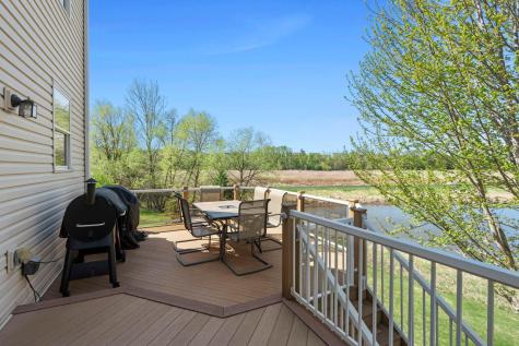1828 Fescue Circle Shakopee MN 55379