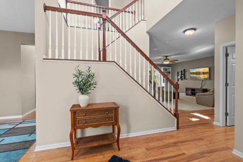 1828 Fescue Circle Shakopee MN 55379