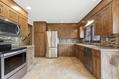 3651 Fairway Road N Fargo ND 58102