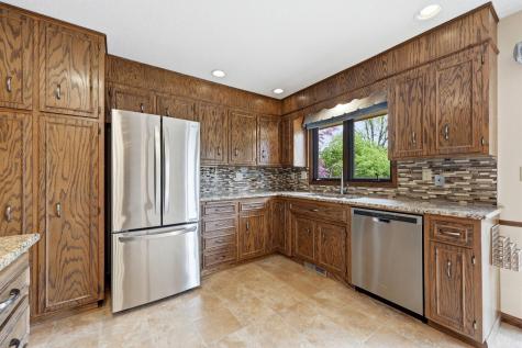 3651 Fairway Road N Fargo ND 58102