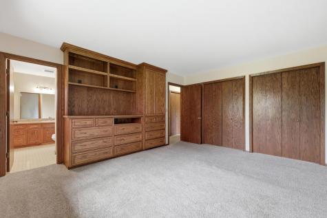 3651 Fairway Road N Fargo ND 58102