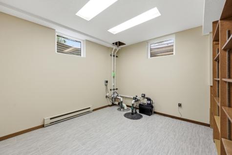 3651 Fairway Road N Fargo ND 58102