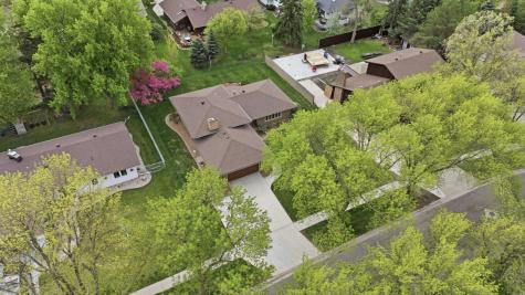 3651 Fairway Road N Fargo ND 58102