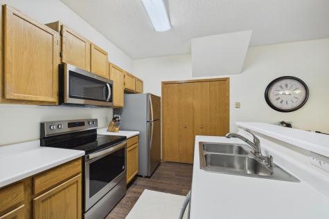 8434 Kimball Drive Eden Prairie MN 55347
