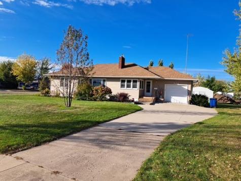 524 Irving Avenue SW Wadena MN 56482