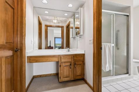 1201 Yale Place Minneapolis MN 55403