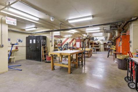 1201 Yale Place Minneapolis MN 55403