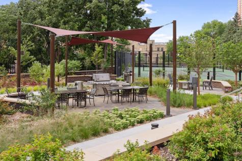 1201 Yale Place Minneapolis MN 55403
