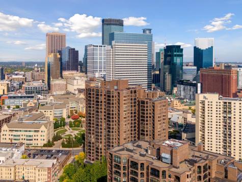 1201 Yale Place Minneapolis MN 55403