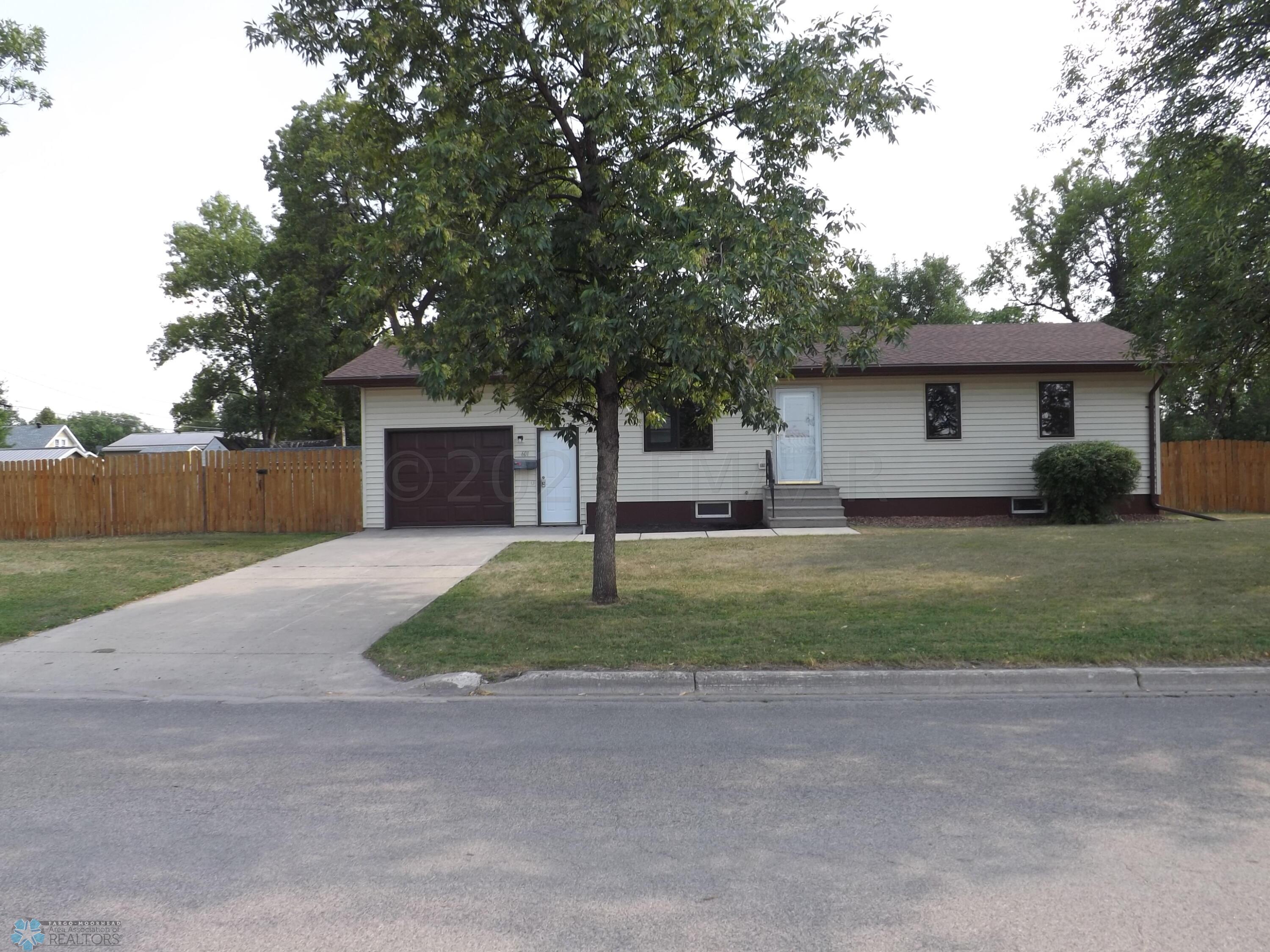 601 Wisconsin Avenue Breckenridge MN 56520