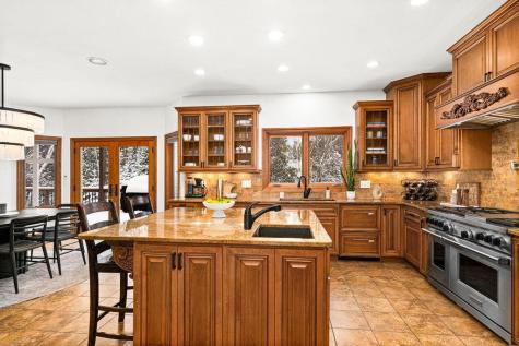 1944 Chinook Drive Duluth MN 55811