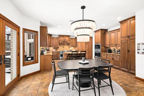 1944 Chinook Drive Duluth MN 55811