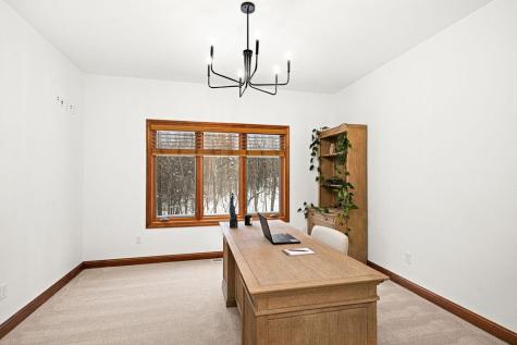 1944 Chinook Drive Duluth MN 55811