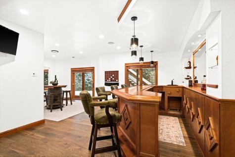 1944 Chinook Drive Duluth MN 55811