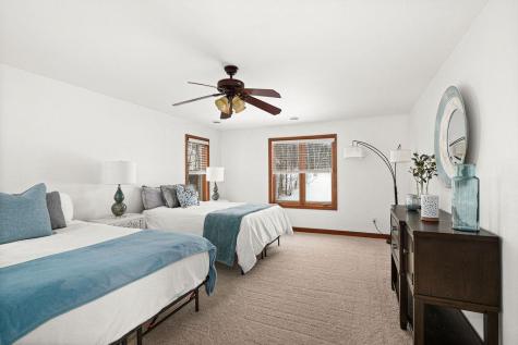 1944 Chinook Drive Duluth MN 55811