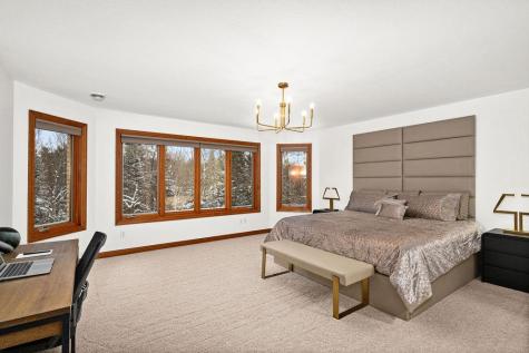 1944 Chinook Drive Duluth MN 55811